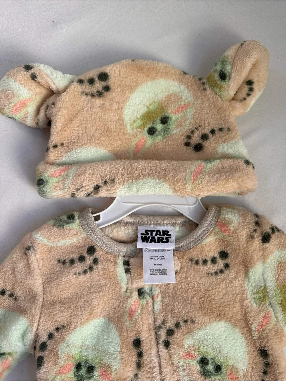 Star Wars 1 Piece size 6/9 months